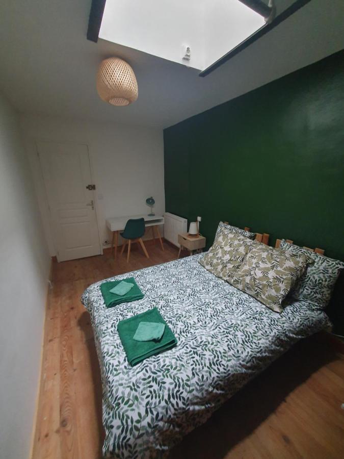 Maison De Rue: Auch Buitenkant foto